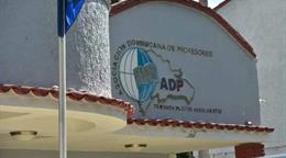 La ADP escala el conflicto y convoca protestas cuatro d&iacute;as antes del inicio escolar