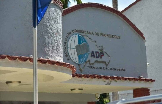 La ADP escala el conflicto y convoca protestas cuatro d&iacute;as antes del inicio escolar