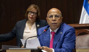 Alfredo Pacheco condena actuaci&oacute;n policial contra la diputada Millys Mart&iacute;nez en El&iacute;as Pi&ntilde;a