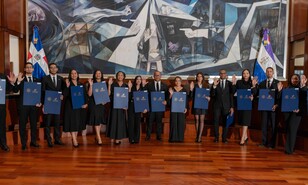 La SCJ juramenta e ingresa a la carrera judicial a 15 nuevos jueces y juezas