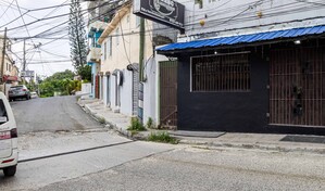 Cuatro encapuchados y disparos: el atraco que inquieta a Reparto Rosa