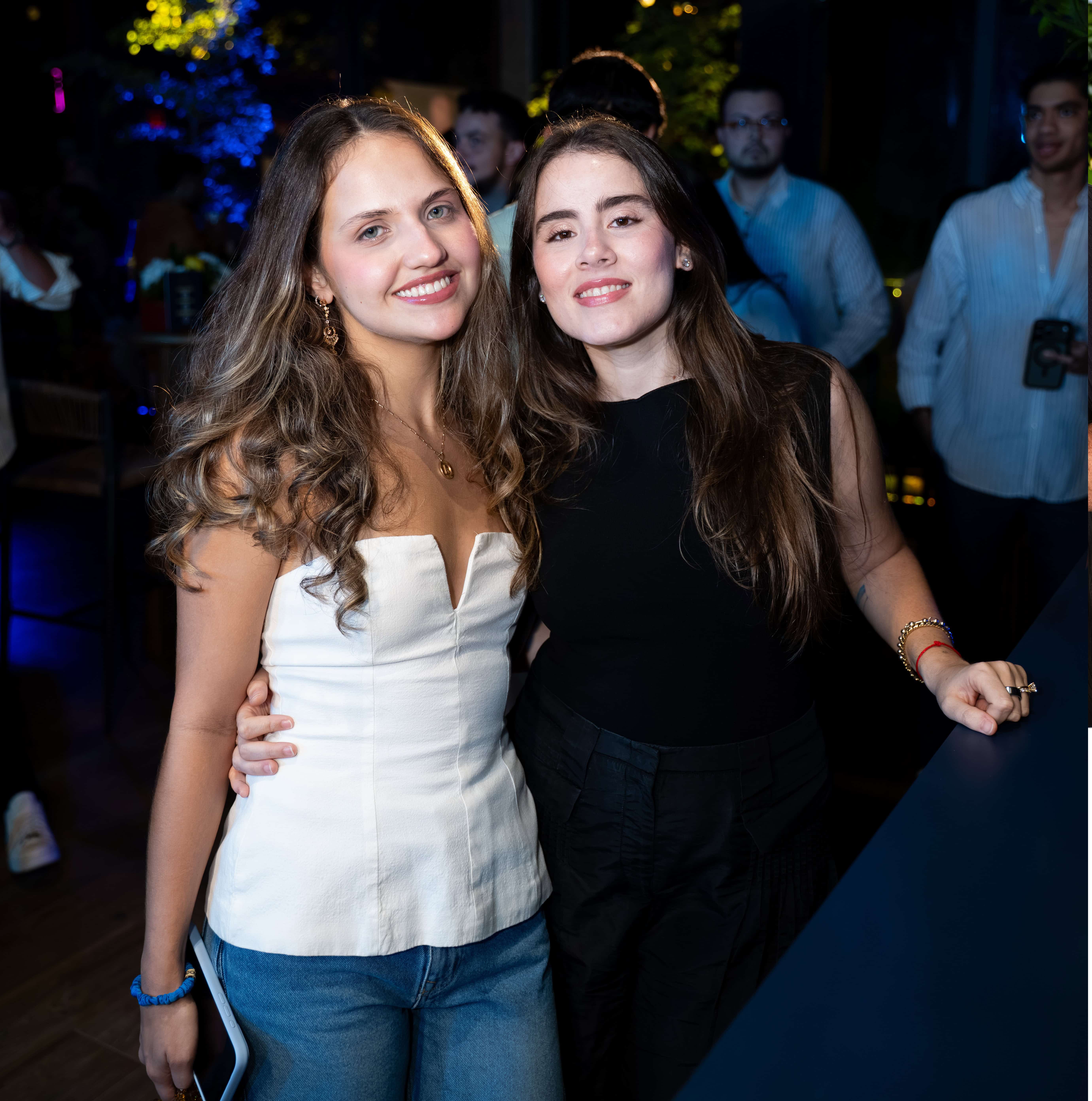 Ana Patricia Pichardo e Isabella Bonnelly.