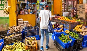 El aumento de los precios de los alimentos golpea el bolsillo de las familias dominicanas
