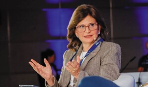 Raquel Pe&ntilde;a destaca la solidez econ&oacute;mica RD en Foro Libertas
