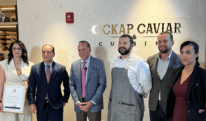 Consulado dominicano en Miami reconoce al empresario Oscar Andr&eacute;s Brenes