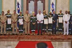 Abinader reconoce a rescatistas que participaron en terremotos en Venezuela