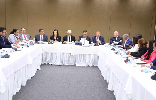 Comisi&oacute;n bicameral recesa estudio del C&oacute;digo Penal para que la subcomisi&oacute;n avance