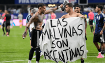 FIFA investiga la pancarta de Argentina sobre las Malvinas previo a final del Mundial