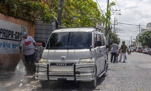 El lavado de veh&iacute;culos, entre la informalidad y el servicio a domicilio