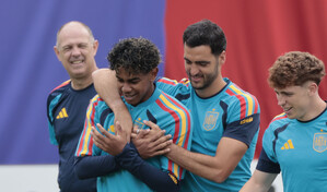 Neutralizar a Messi ser&aacute; un reto may&uacute;sculo para Espa&ntilde;a, dice Merino