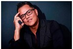 Fiscalía ocupa bienes del cantante colombiano Charlie Zaa por vínculos con paramilitares Fiscalía ocupa bienes del cantante colombiano Charlie Zaa por vínculos con paramilitares