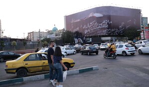 Ir&aacute;n avisa de que se acerca la hora cero para atacar a las fuerzas navales de EE.UU.