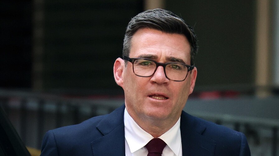 Burnham, sucesor de Starmer como primer ministro, quiere devolver la esperanza a los británicos Burnham, sucesor de Starmer como primer ministro, quiere devolver la esperanza a los británicos