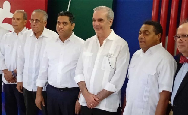 Presidente Abinader inaugura la Villa Centroamericana
