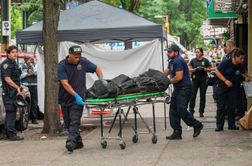 Hombre de 29 años muere tras ser baleado en el interior de un restaurante en El Bronx Hombre de 29 años muere tras ser baleado en el interior de un restaurante en El Bronx