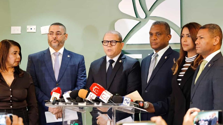 La Fuerza del Pueblo presentará informe disidente y cuestiona la prisa del Código Penal