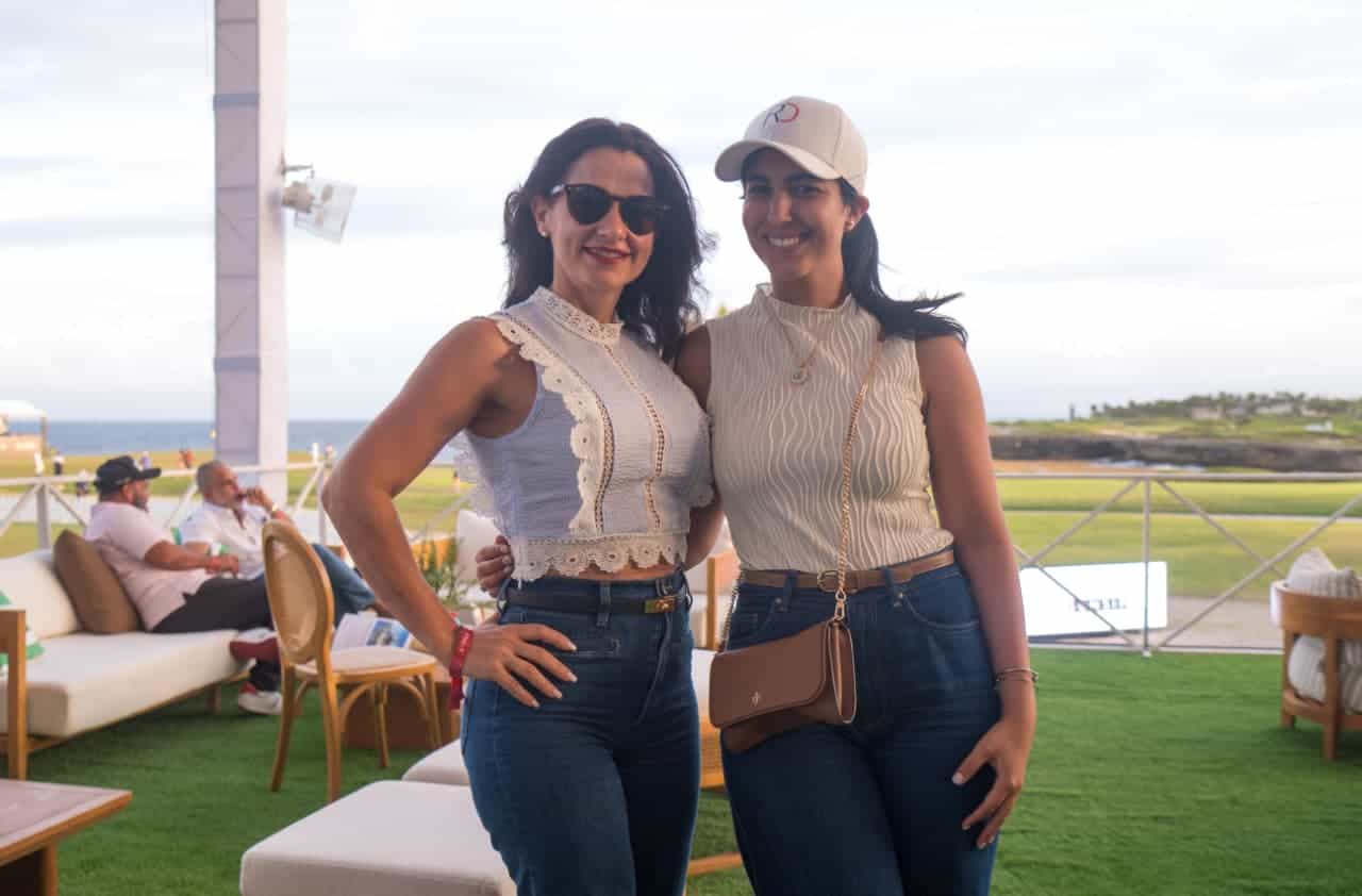 Isabel Asmar y Laura Ovalle.