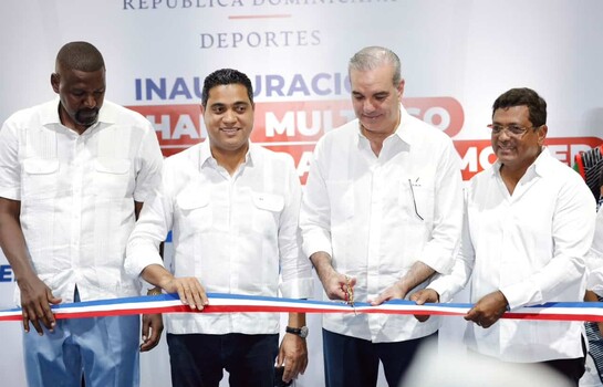 Gobierno entrega remodelado multiuso de Los Alcarrizos tras inversi&oacute;n de RD$20.8 millones