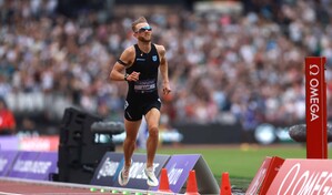 Josh Kerr pulveriza el legendario r&eacute;cord mundial de la milla en Londres