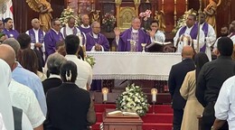 Despiden a monse&ntilde;or Antonio Camilo con misa de cuerpo presente en el Santo Cerro