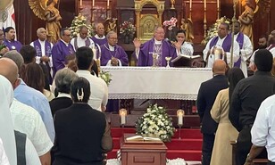 Despiden a monse&ntilde;or Antonio Camilo con misa de cuerpo presente en el Santo Cerro