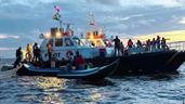 Rescatan a 67 personas, entre ellas 15 ni&ntilde;os, tras volcar ferry con 133 viajeros en Guyana