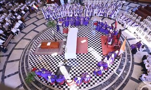 Sepultan a monse&ntilde;or Gabriel Antonio Camilo en la cripta de la Catedral de La Vega