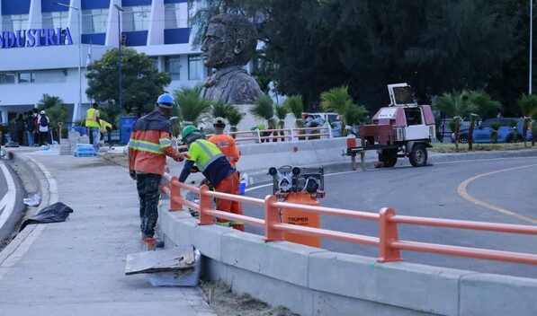 A horas de su inauguraci&oacute;n, aceleran trabajos finales en el t&uacute;nel de la Plaza de la Bandera