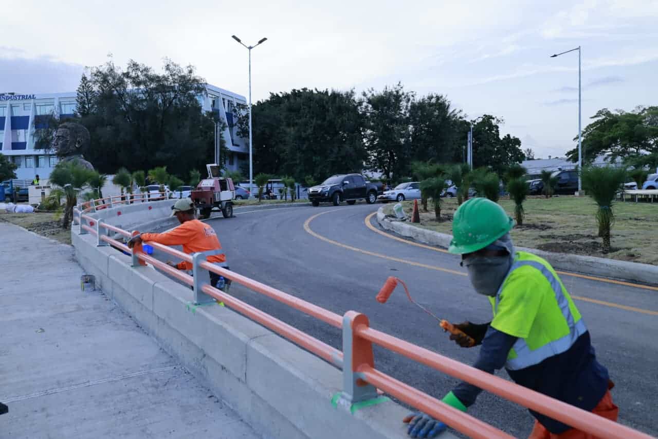 Trabajos del túnel en la Plaza de la Bandera