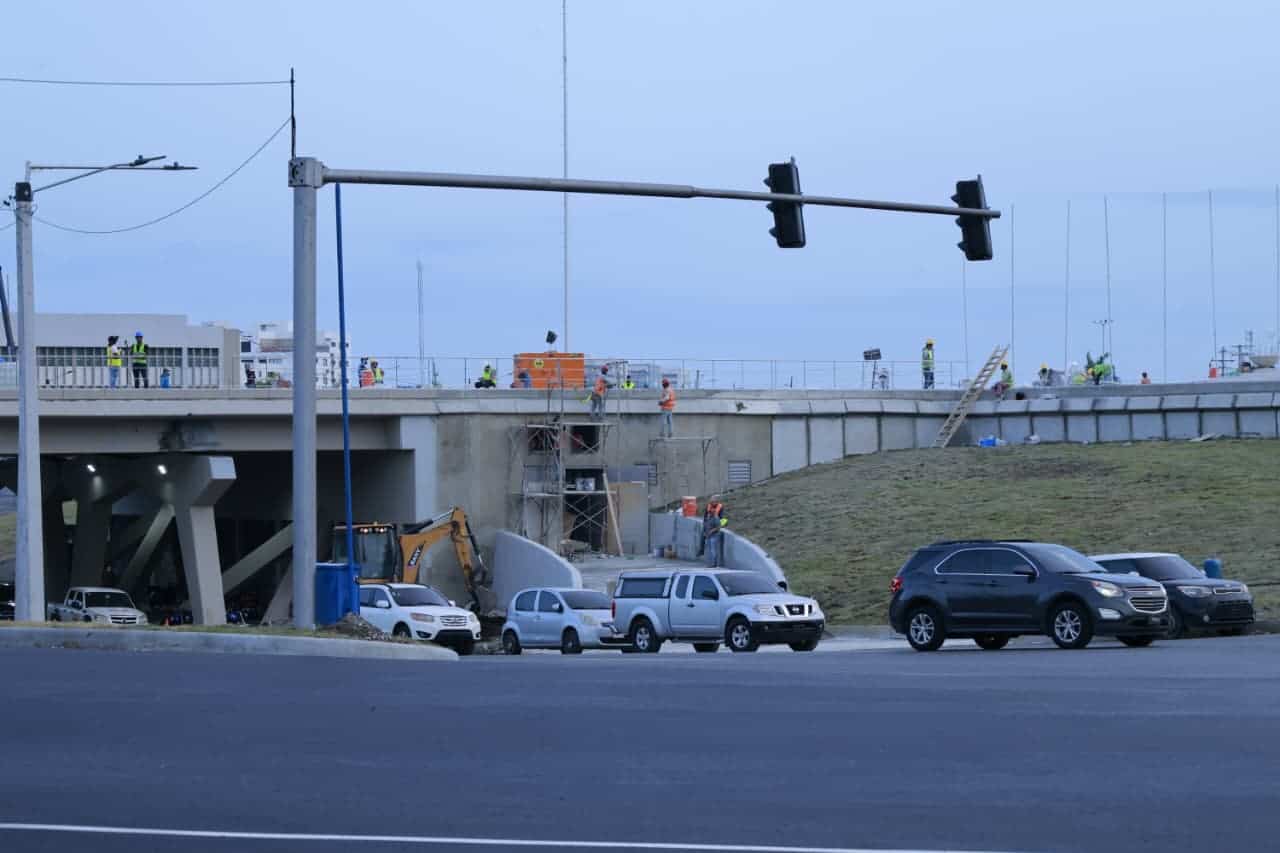 Trabajos del túnel en la Plaza de la Bandera