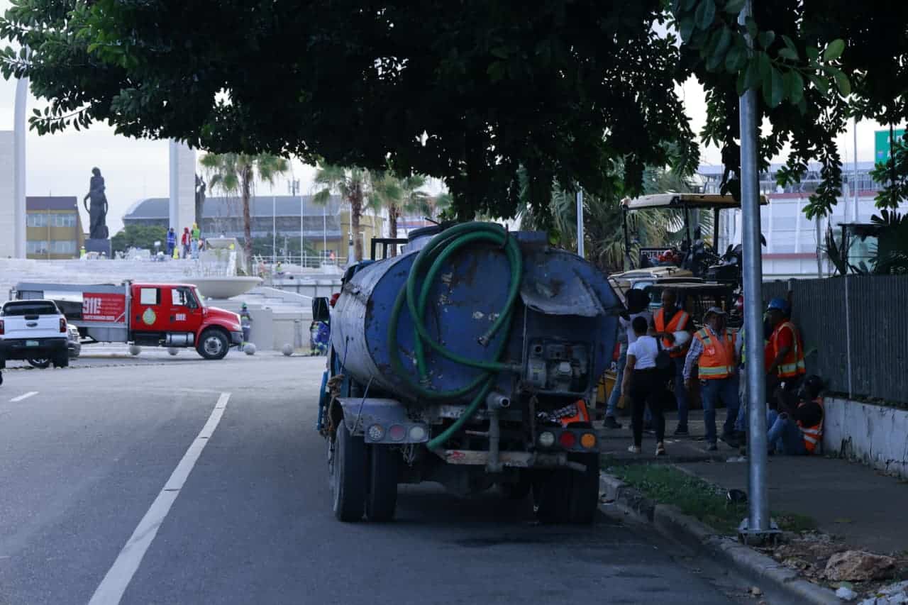 Trabajos del túnel en la Plaza de la Bandera