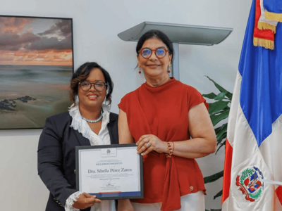 Embajada Dominicana en Alemania reconoce Dra. Sibella Pérez Zaten