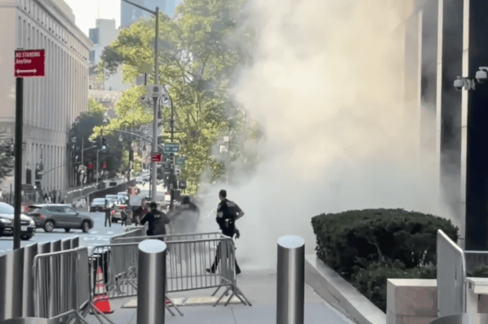 Alarma en Foley Square: Detenido por Explosivo Casero Frente a Agencias Federales en Nueva York, ¿Qué Implicaciones Tiene para la Diáspora?