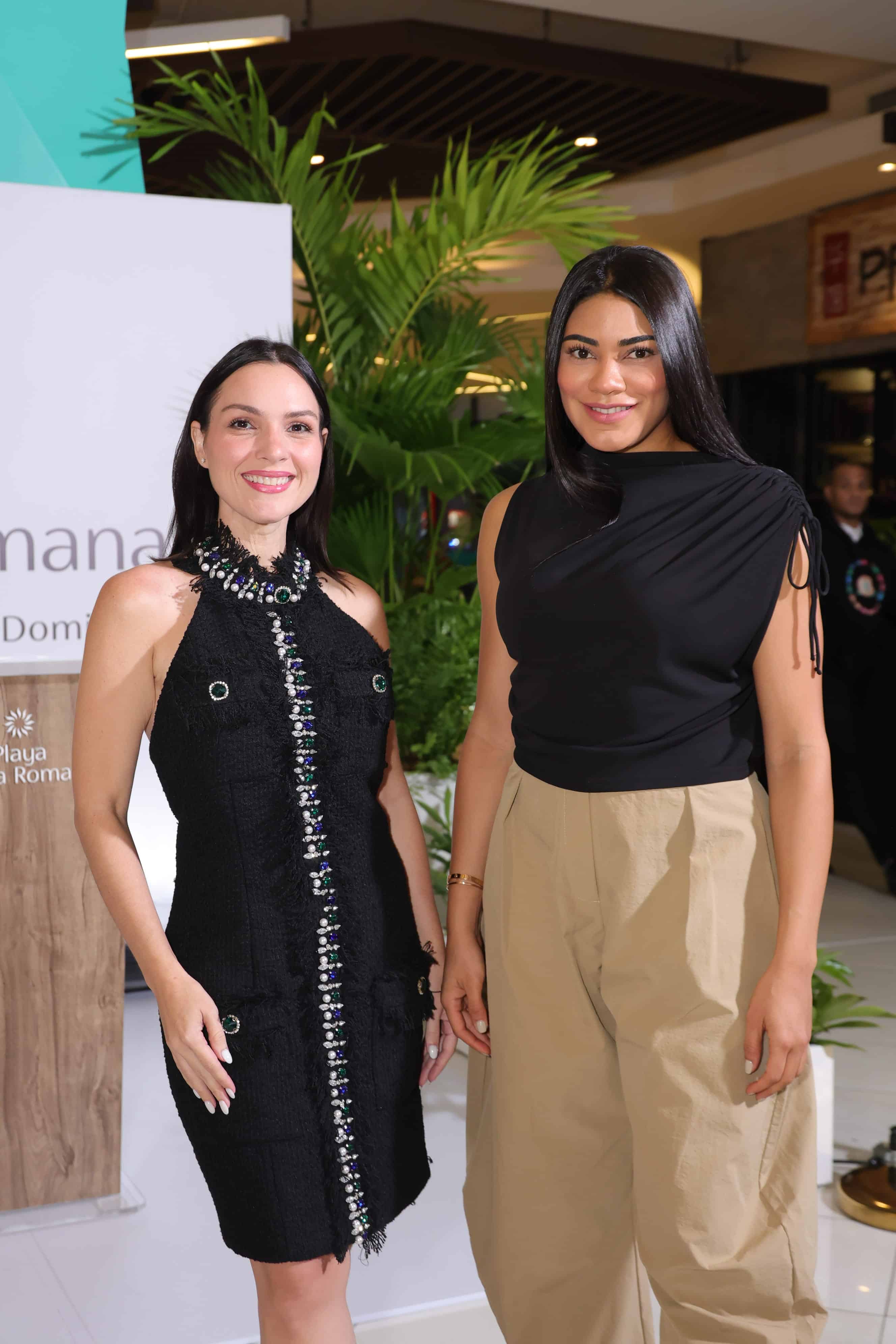 Katyuska Licairac y Gabriela Melo.