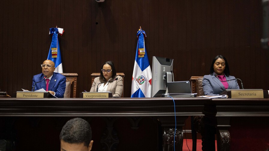 El plazo para aprobar la reforma policial vence hoy entre premura de diputados El plazo para aprobar la reforma policial vence hoy entre premura de diputados