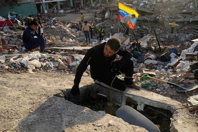 Sube a 5,208 la cifra de muertos por los terremotos en Venezuela Sube a 5,208 la cifra de muertos por los terremotos en Venezuela