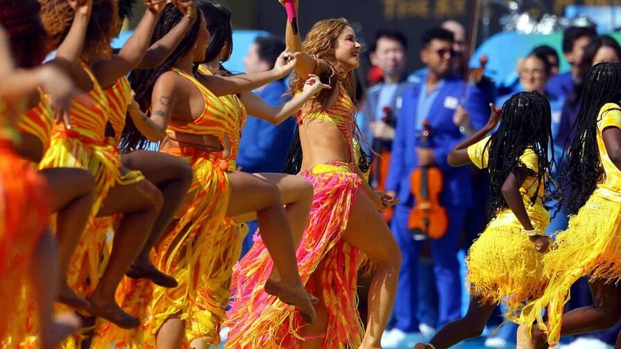 Show de Shakira en la final del Mundial revive teoría viral de una supuesta doble Show de Shakira en la final del Mundial revive teoría viral de una supuesta doble