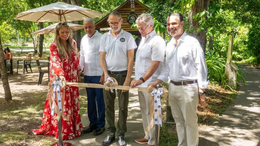 Fundación Sendero Educativo inaugura nuevos espacios en el Jardín Botánico Nacional Fundación Sendero Educativo inaugura nuevos espacios en el Jardín Botánico Nacional