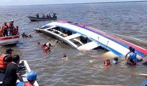 Al menos 41 muertos en el naufragio de un ferry en Guyana