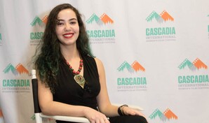 “Quise aprovechar el privilegio de poder alzar la voz”: Paula Cury habla de Niñas Escarlata