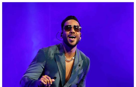 Romeo Santos cumple 45 a&ntilde;os y lo celebra con una publicaci&oacute;n que desata reacciones en las redes