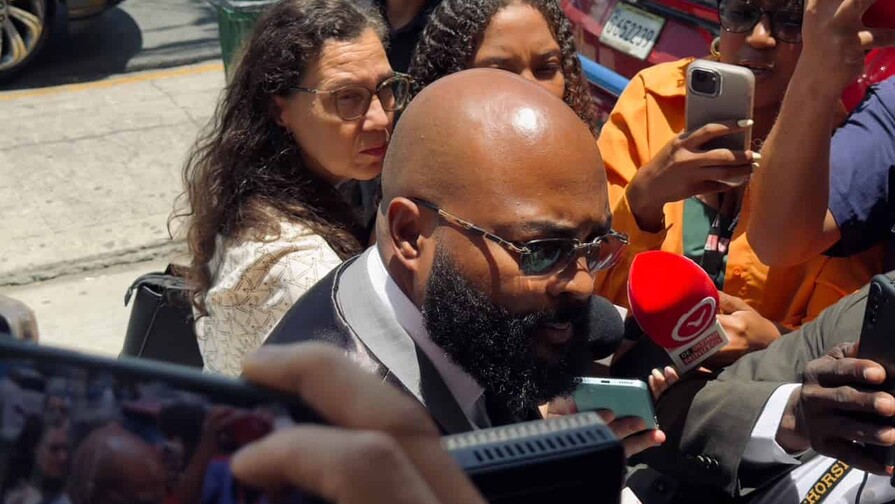 Desgarrador testimonio del hermano de la policía acusada de matar a su hija: los gritos lo alertaron Desgarrador testimonio del hermano de la policía acusada de matar a su hija: los gritos lo alertaron