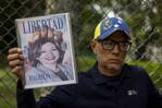 Venezolanos piden liberación masiva de presos políticos y rechazan proceso a cuentagotas Venezolanos piden liberación masiva de presos políticos y rechazan proceso a cuentagotas