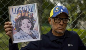 Venezolanos piden liberación masiva de presos políticos y rechazan proceso a cuentagotas