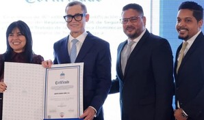 Diario Libre recibe certificaci&oacute;n en seguridad laboral y sienta precedente en la prensa dominicana