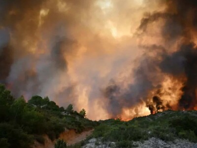 Incendio en el sudeste de Francia afecta a 1,700 hectáreas