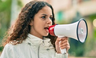 La libertad de expresi&oacute;n tambi&eacute;n puede perderse entre algoritmos