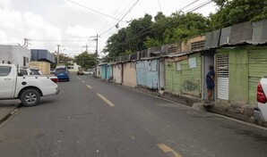 La acera se convirti&oacute; en barrio: el asentamiento que creci&oacute; por m&aacute;s de 40 a&ntilde;os en el ensanche La Fe