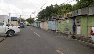 La acera se convirti&oacute; en barrio: el asentamiento que creci&oacute; por m&aacute;s de 40 a&ntilde;os en el ensanche La Fe