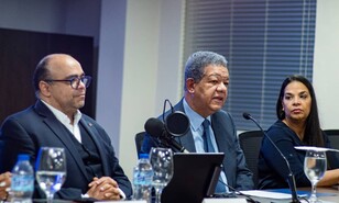 Leonel Fern&aacute;ndez: Tocar la Ley de Cine ser&iacute;a herir de muerte la industria